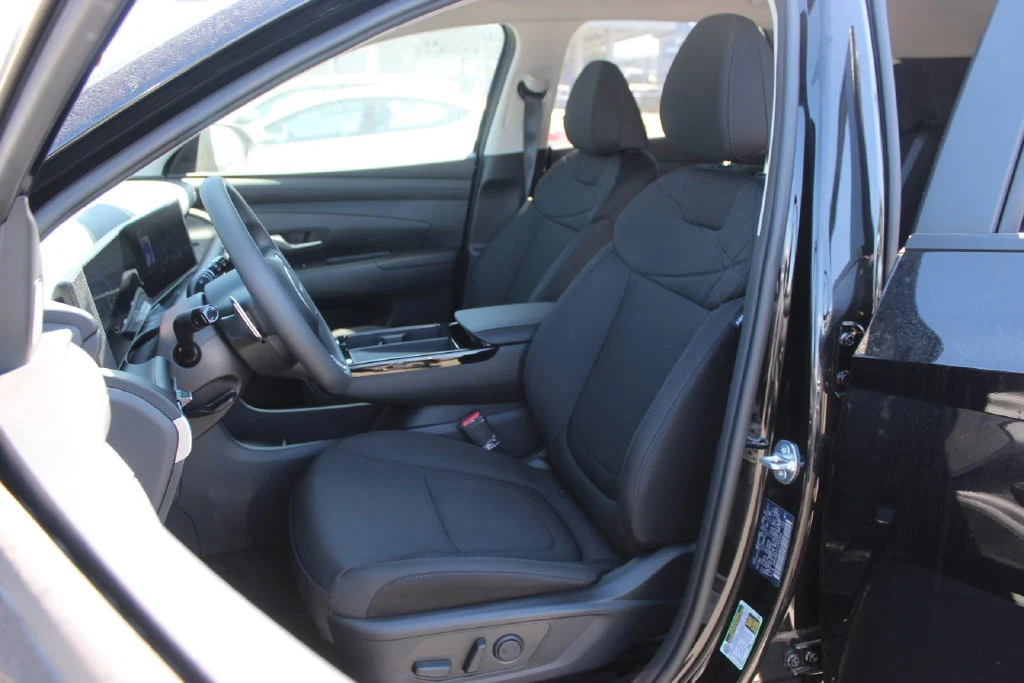 New 2026 Gray Hyundai SEL image 13