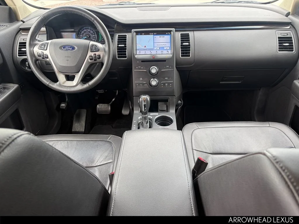 Used 2019 White Ford SEL image 29