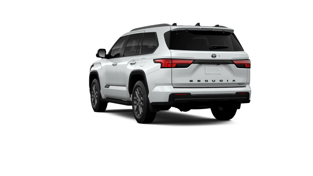 New 2026 Wind Chill Pearl Toyota Platinum image 7