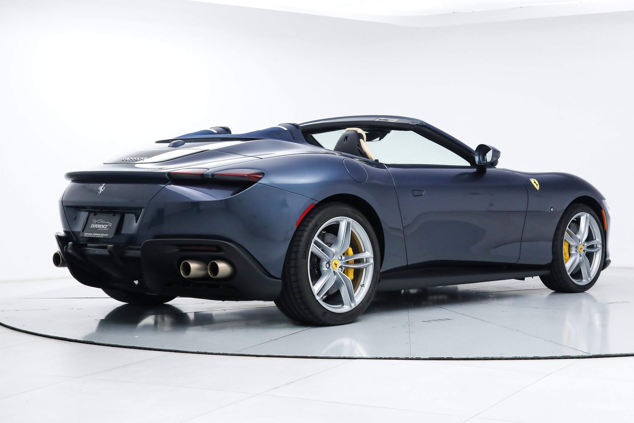 Certified Used 2025 Blue Ferrari  image 3