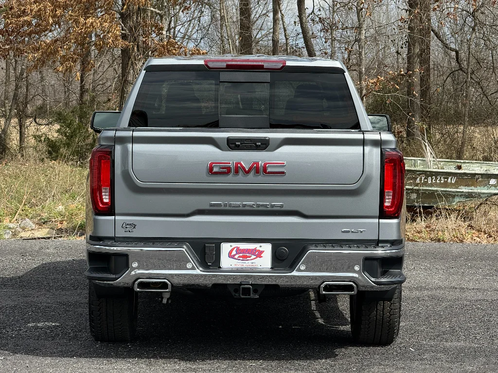 2026 GMC Sierra 1500 SLT - Photo 8