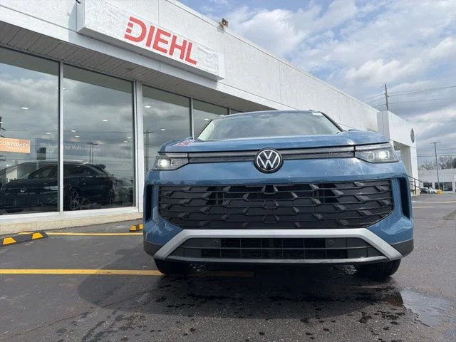 2026 Volkswagen Tiguan SE - Photo 12