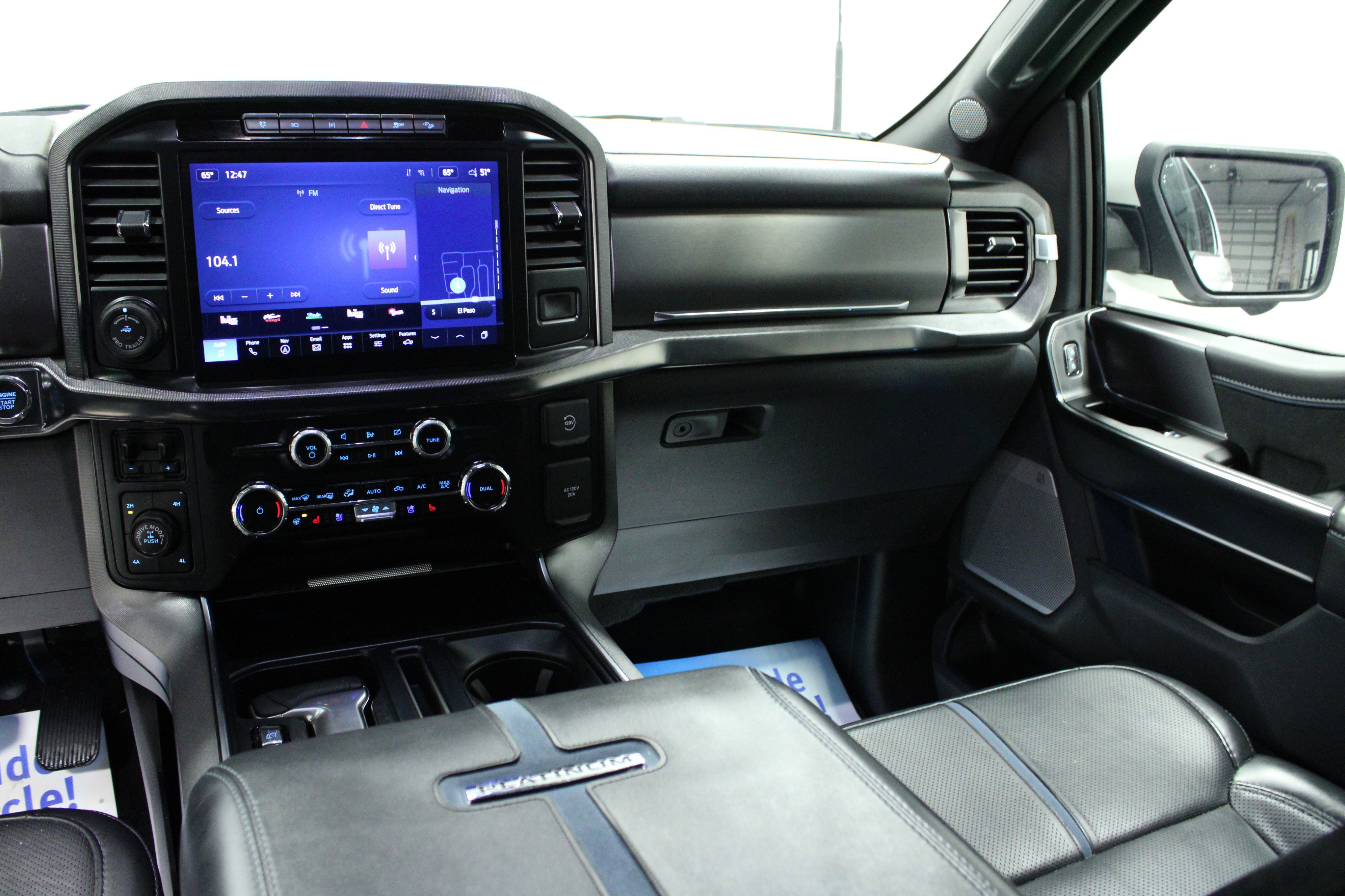 Used 2024 Star White Metallic Tri-Coat Ford Platinum image 20