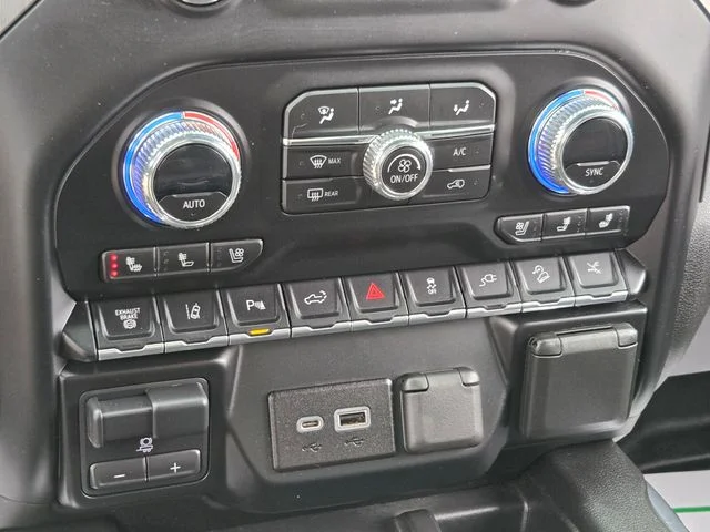 Used 2023 Black GMC Denali image 33