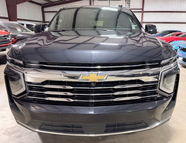 Used 2025 Gray Chevrolet LT image 8
