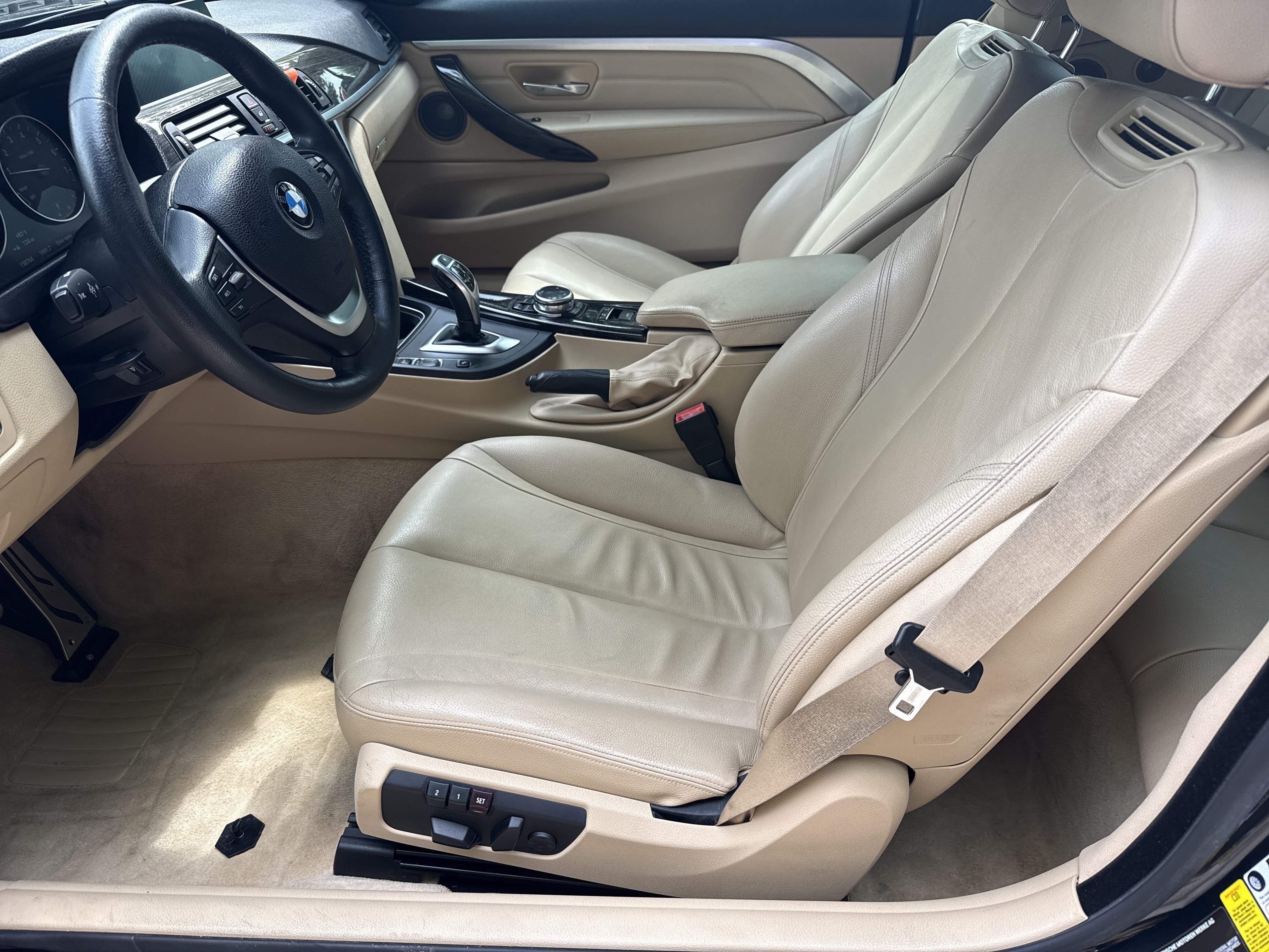 Used 2015 Black Sapphire Metallic BMW 428i image 9
