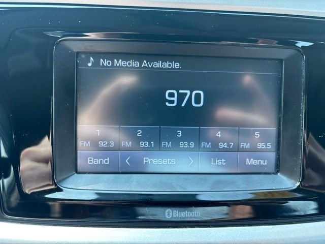2022 Hyundai Accent SE - Photo 23