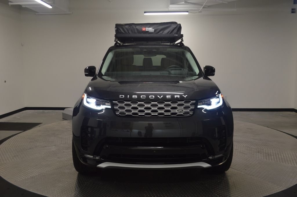 Used 2025 Gray Land Rover Metropolitan Edition image 8