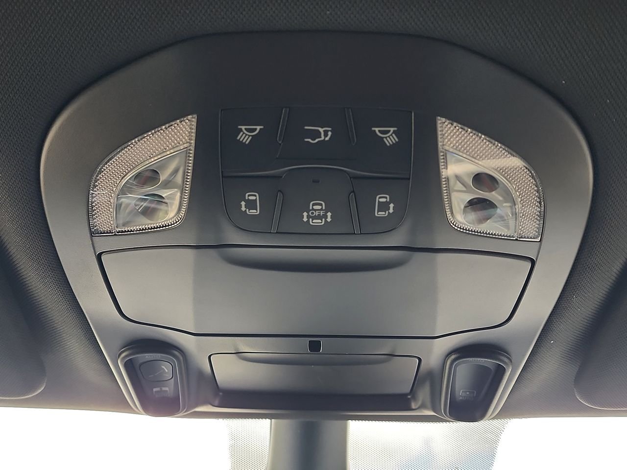 2026 Chrysler Pacifica Select - Photo 27