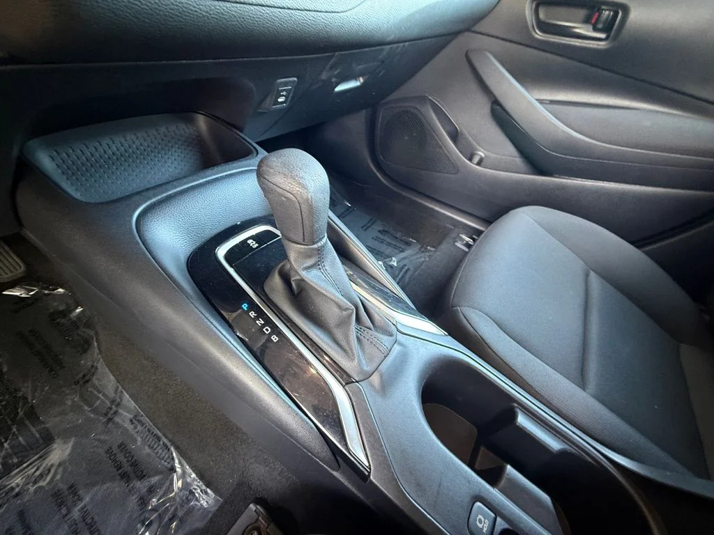 Used 2024 White Toyota LE image 23
