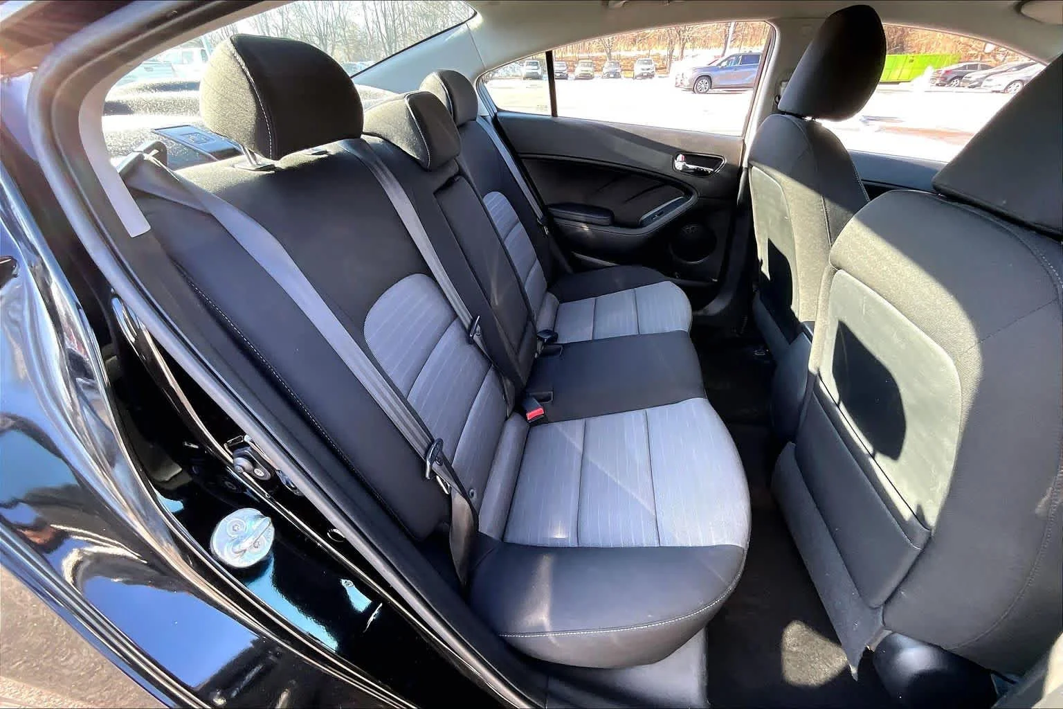 Used 2016 Aurora Black Pearl Kia EX image 35