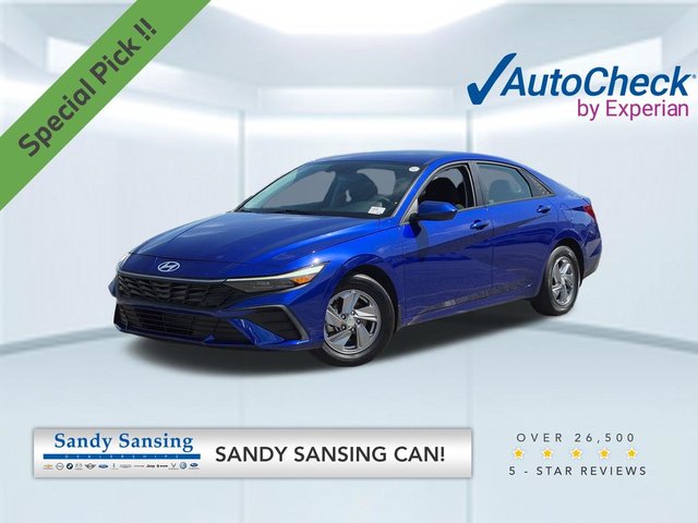 2025 Hyundai Elantra SE