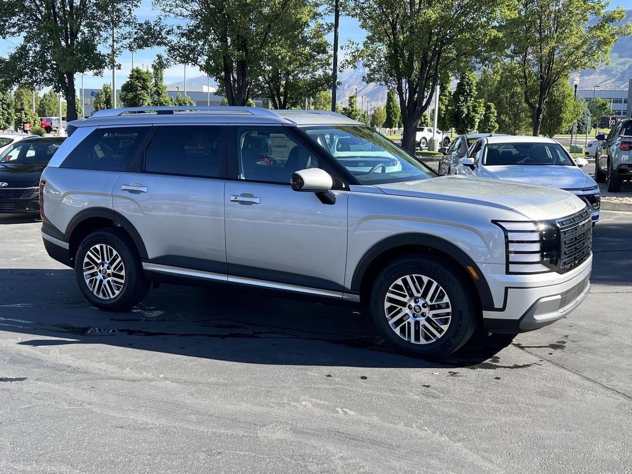 New 2026 Typhoon Silver Metallic Hyundai SEL AWD image 5