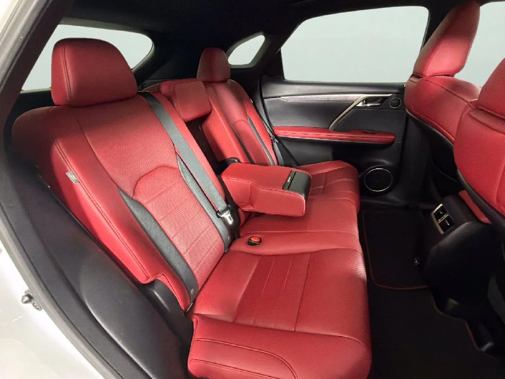 Used 2022 White Lexus F SPORT Handling image 30