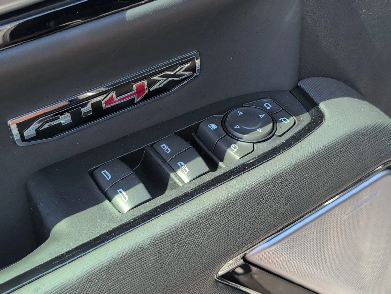 New 2026 Sterling Metallic GMC AT4X image 16
