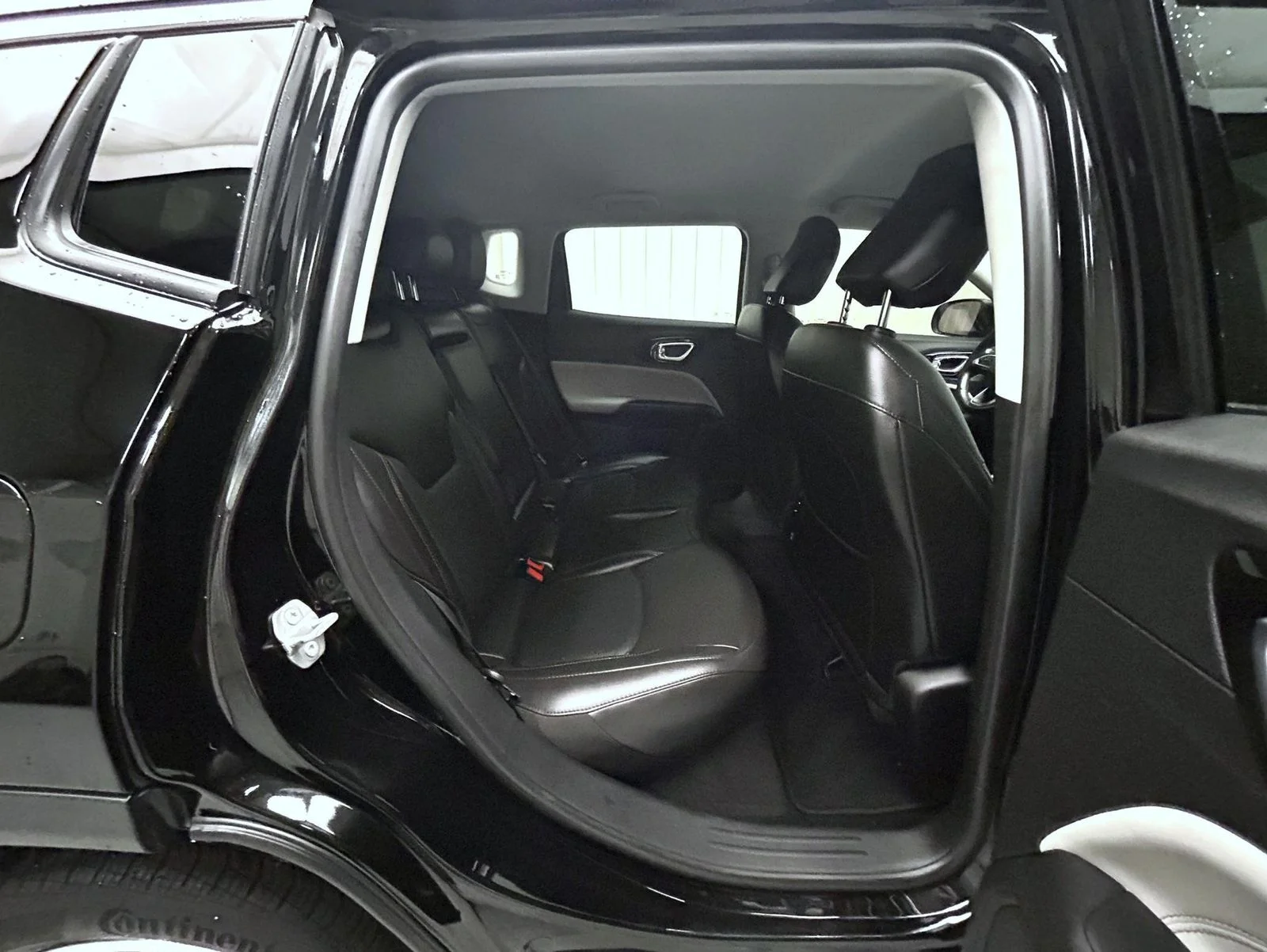 Used 2022 Black Jeep Limited image 19