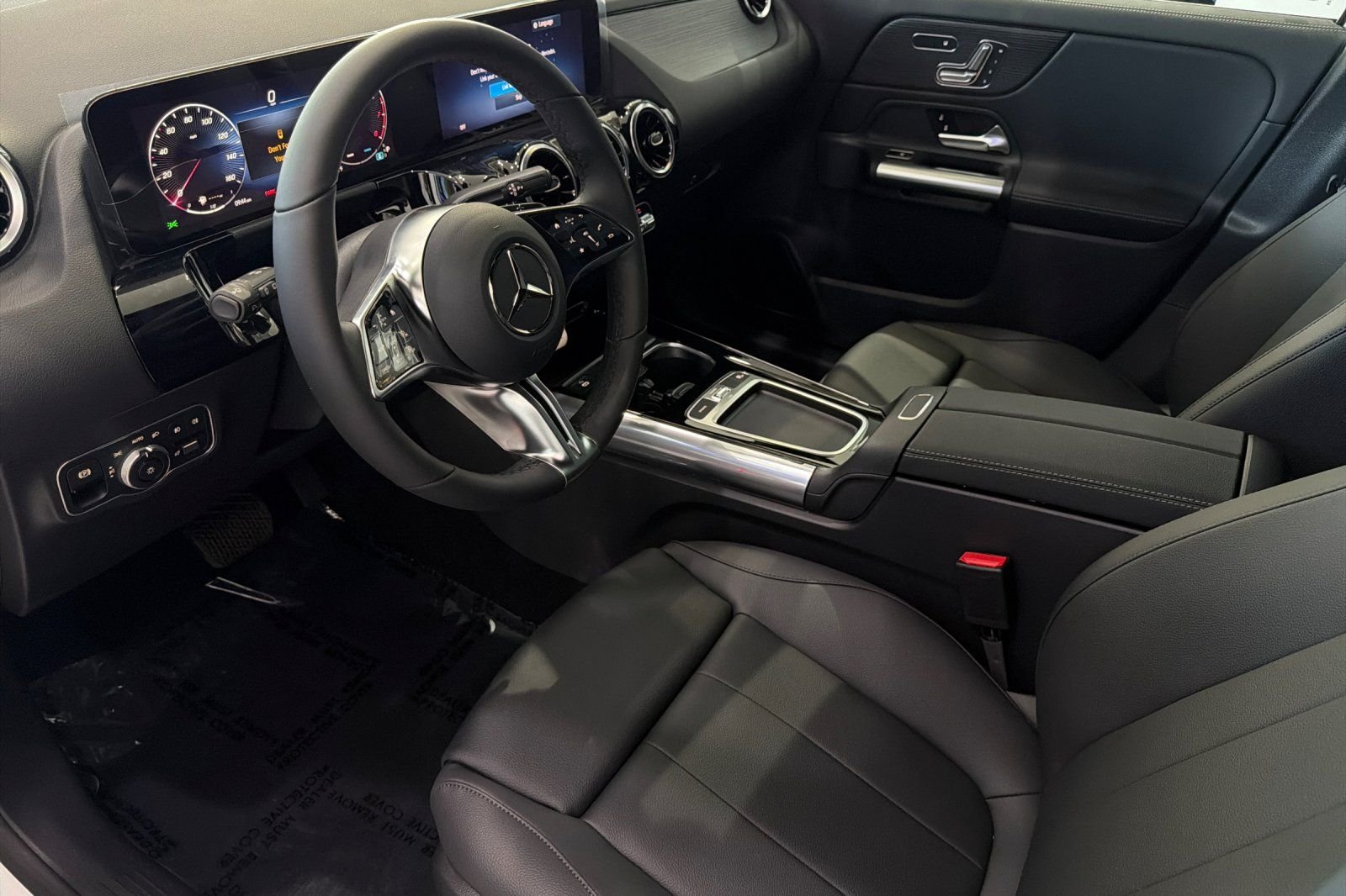 New 2026 Polar White Mercedes-Benz GLA 250 image 8