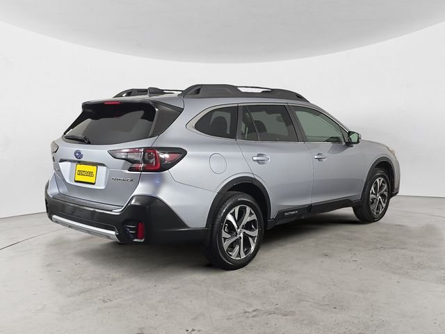 Used 2022 Ice Silver Metallic Subaru Limited image 5