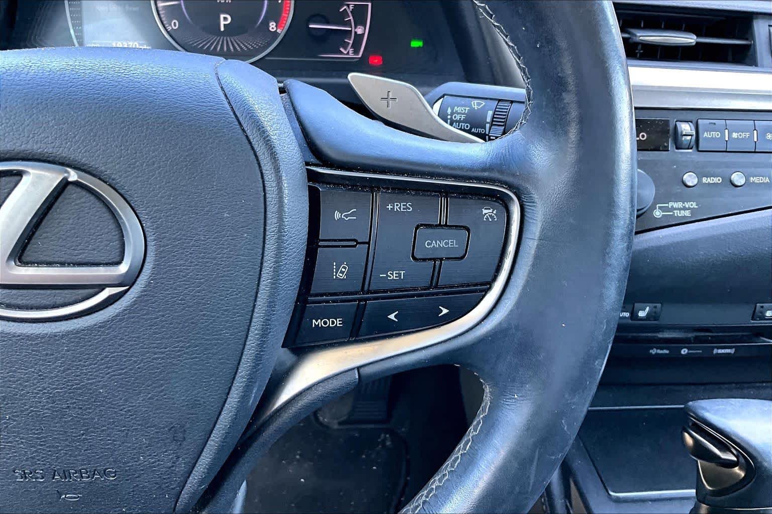 Used 2019 Silver Lining Metallic Lexus  image 23