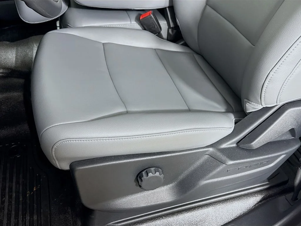 2025 Ford F-250 Super Duty XL - Photo 18