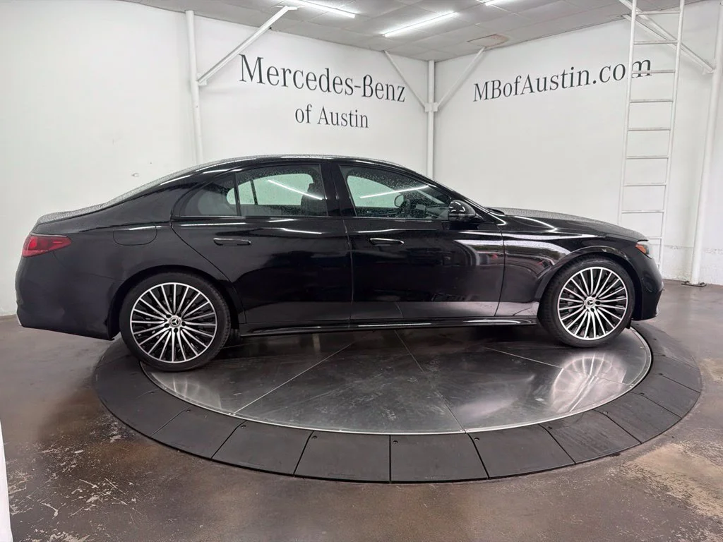 New 2027 Black Mercedes-Benz E 350 image 8