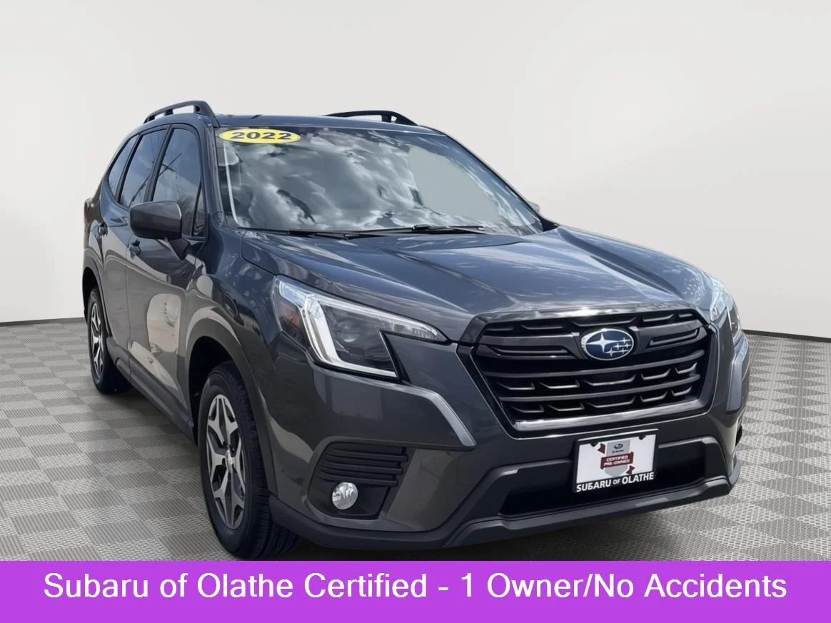 2022 Subaru Forester Premium's photo