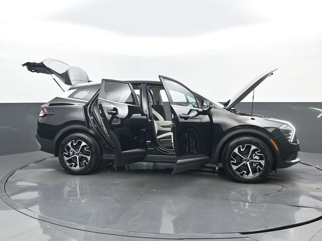 Used 2024 Ebony Black Kia EX image 33