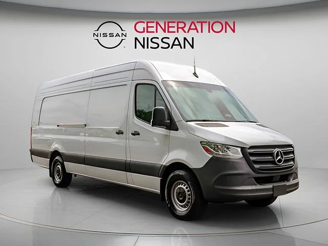 2025 Mercedes-Benz Sprinter 2500 Cargo 170 WB