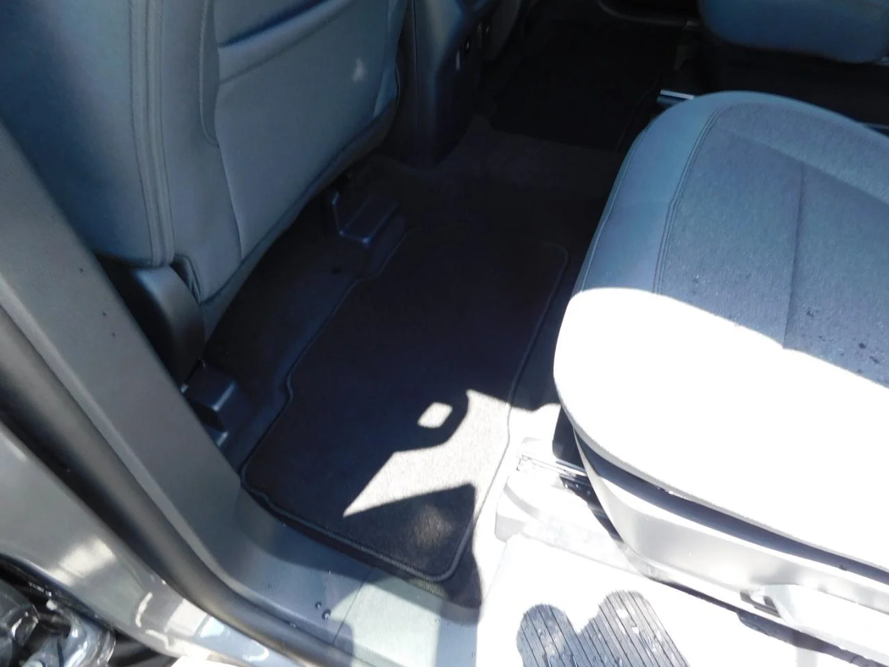 New 2026 Carbonized Gray Metallic Ford Active image 26