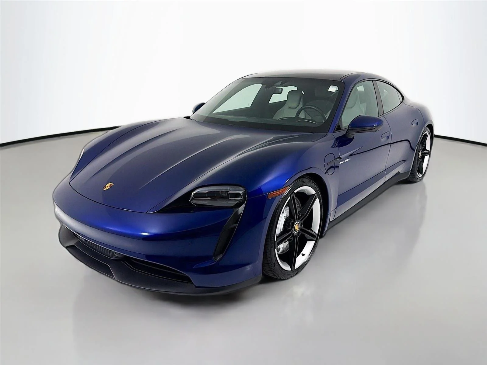 Used 2022 Gentian Blue Metallic Porsche 4S image 1