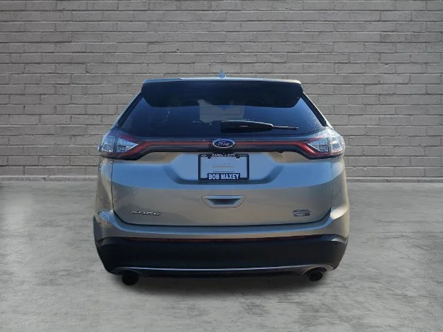 Used 2018 Gold Ford SEL image 4