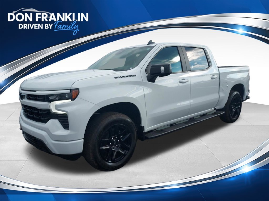 New 2026 Summit White Chevrolet RST image 1