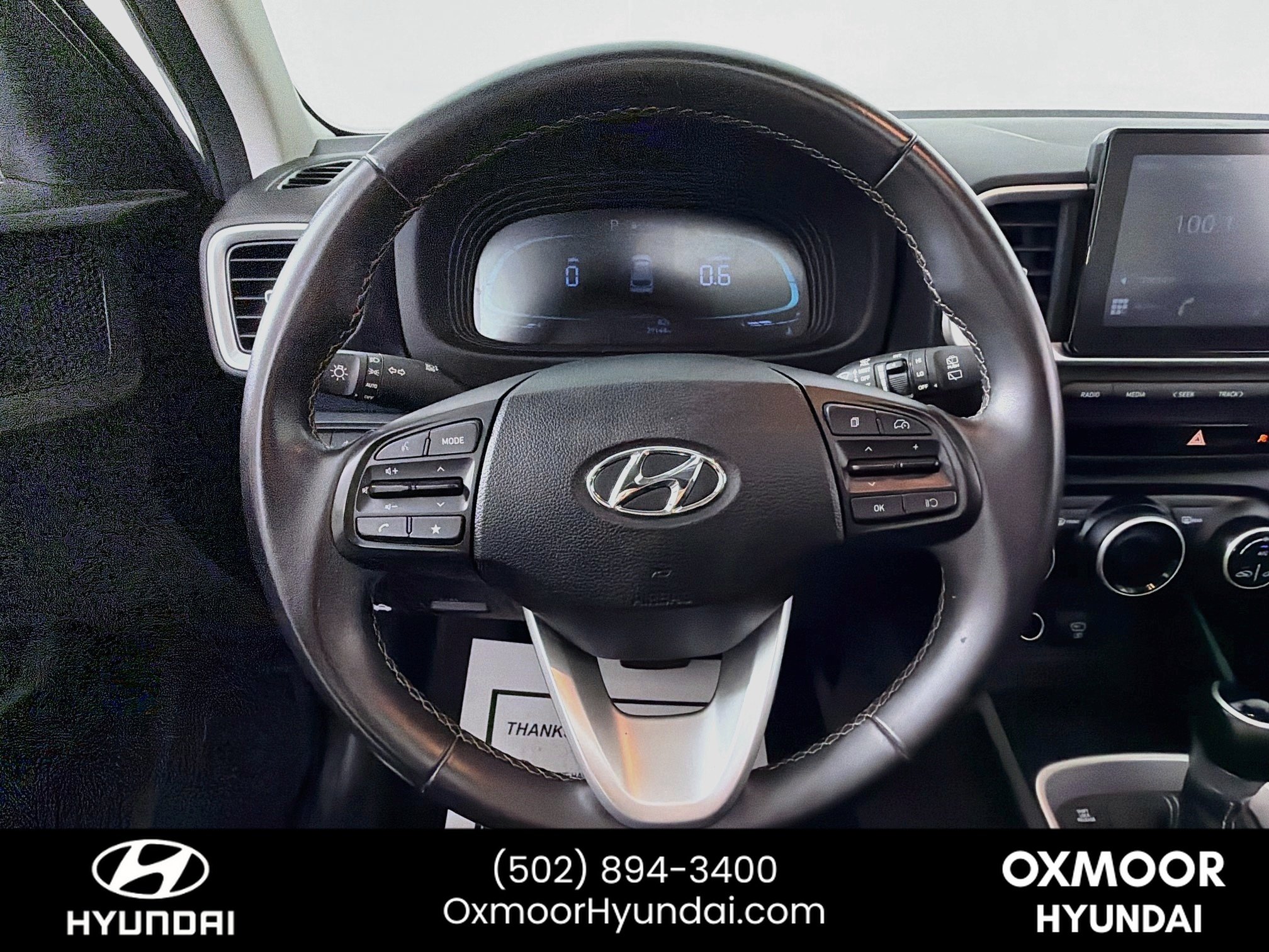 2025 Hyundai Venue SEL - Photo 11