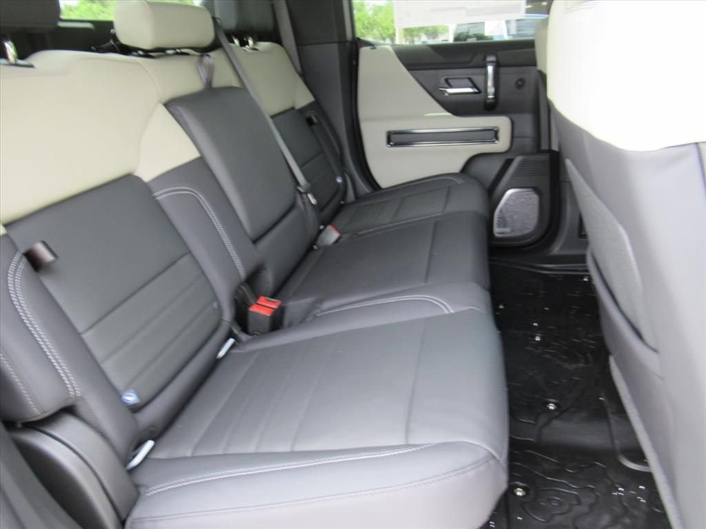 2026 GMC HUMMER EV 2X - Photo 31