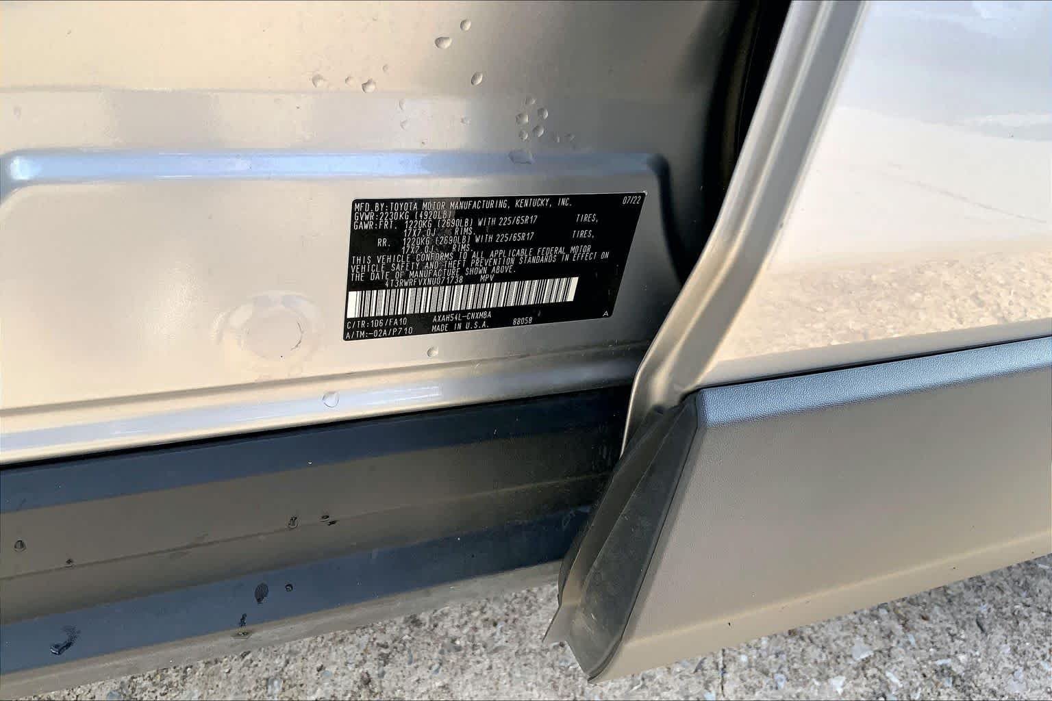 Used 2022 Silver Sky Metallic Toyota Hybrid XLE image 34
