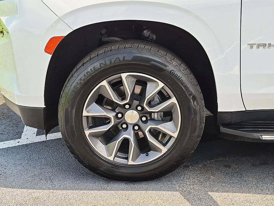 Used 2021 Summit White Chevrolet LT image 10