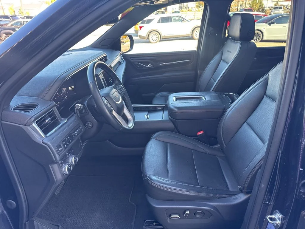 Used 2023 Blue GMC Denali image 19