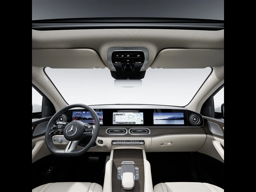 New 2027 Polar White Mercedes-Benz GLS 450 image 42