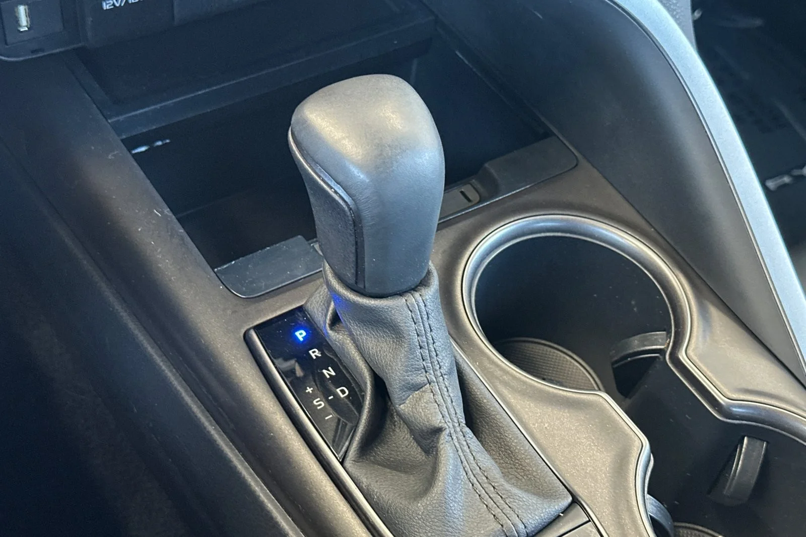 Certified Used 2024 Ice Cap Toyota Hybrid SE Nightshade image 19