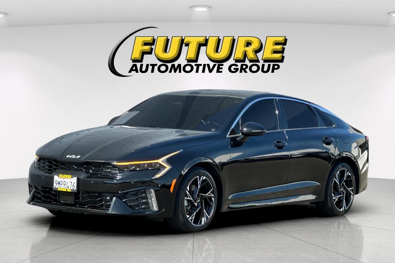 Used 2025 Black Kia GT-Line image 8