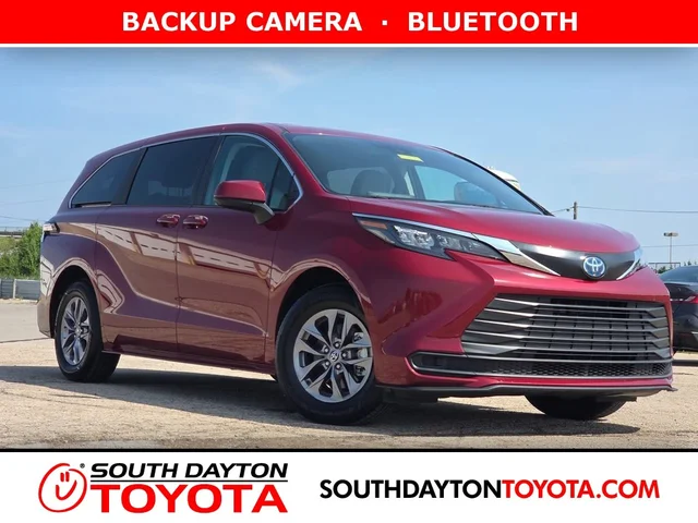 2024 Toyota Sienna LE