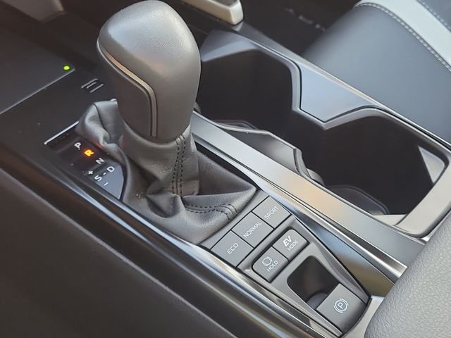 Used 2025  Toyota SE image 25