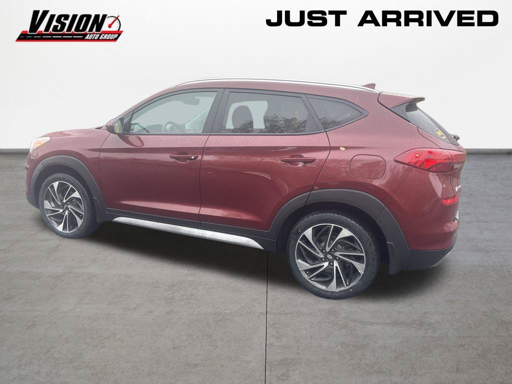 Used 2020 Red Hyundai Sport image 4