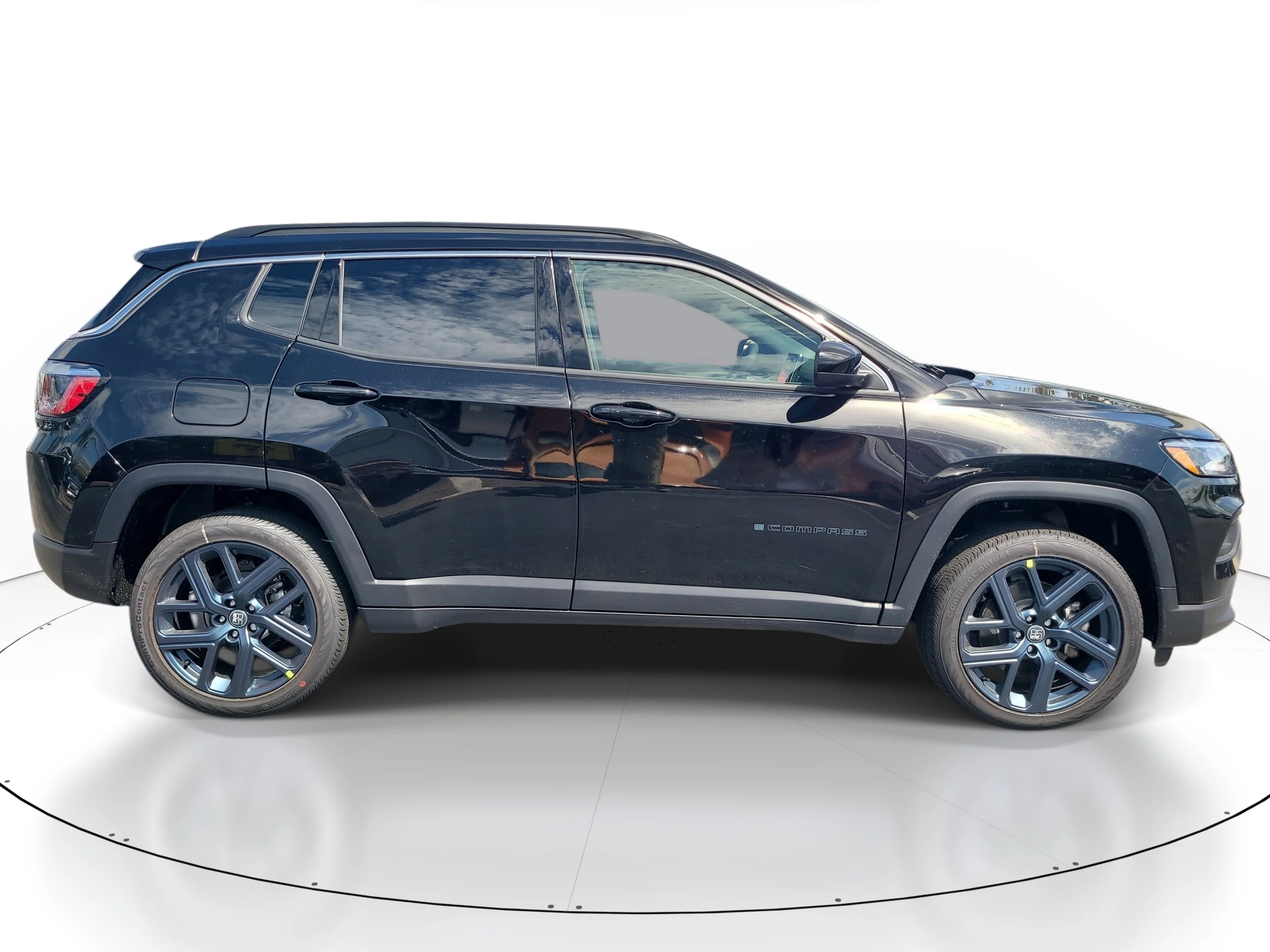 New 2026 Diamond Black Crystal Pearlcoat Jeep 85th Anniversary image 5