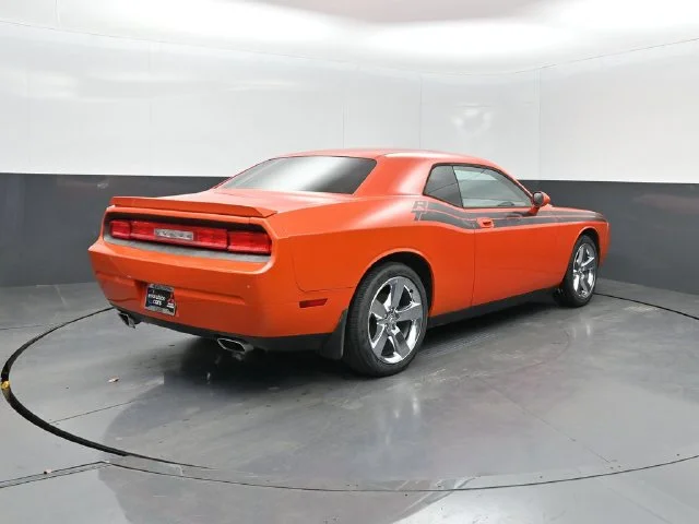 Used 2010 Orange Dodge R/T image 23