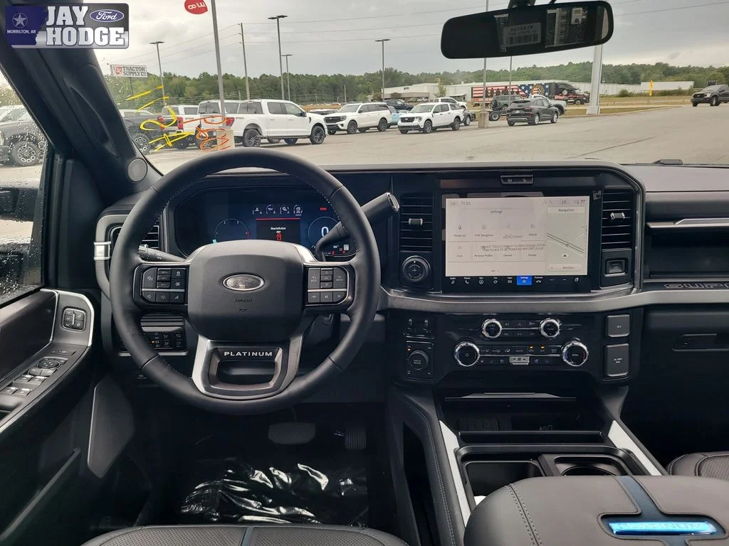 2026 Ford F-250 Super Duty Platinum - Photo 32