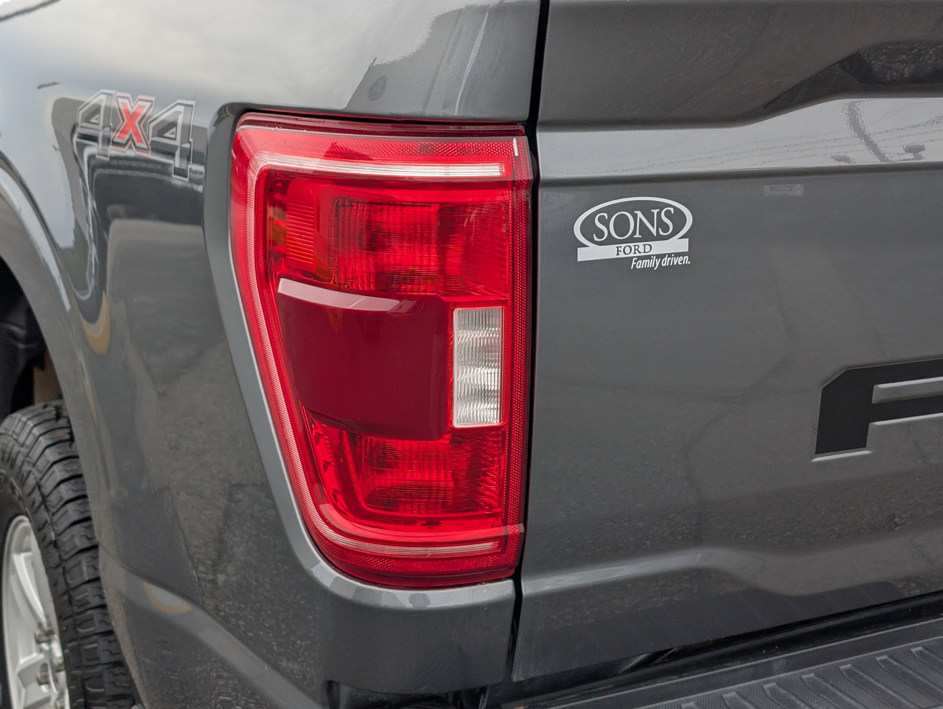 2023 Ford F-150 XLT - Photo 12