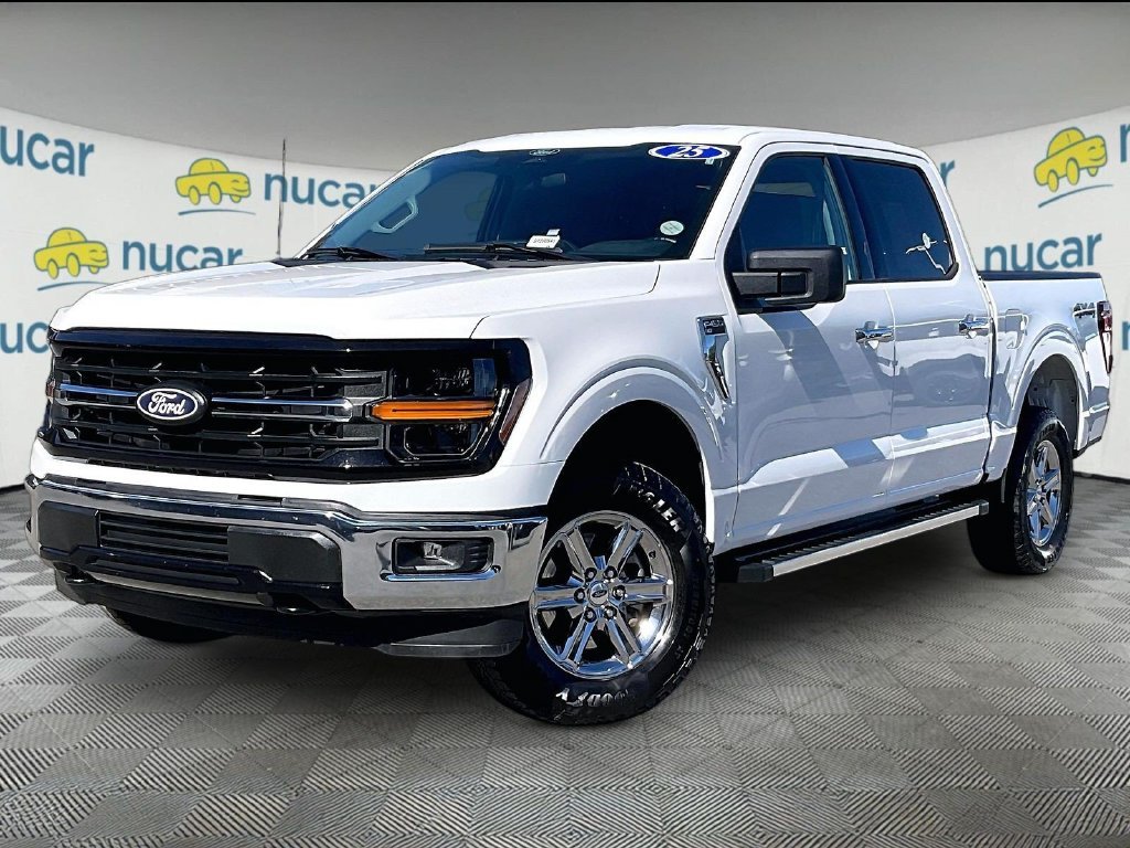 Used 2025 White Ford XLT image 3