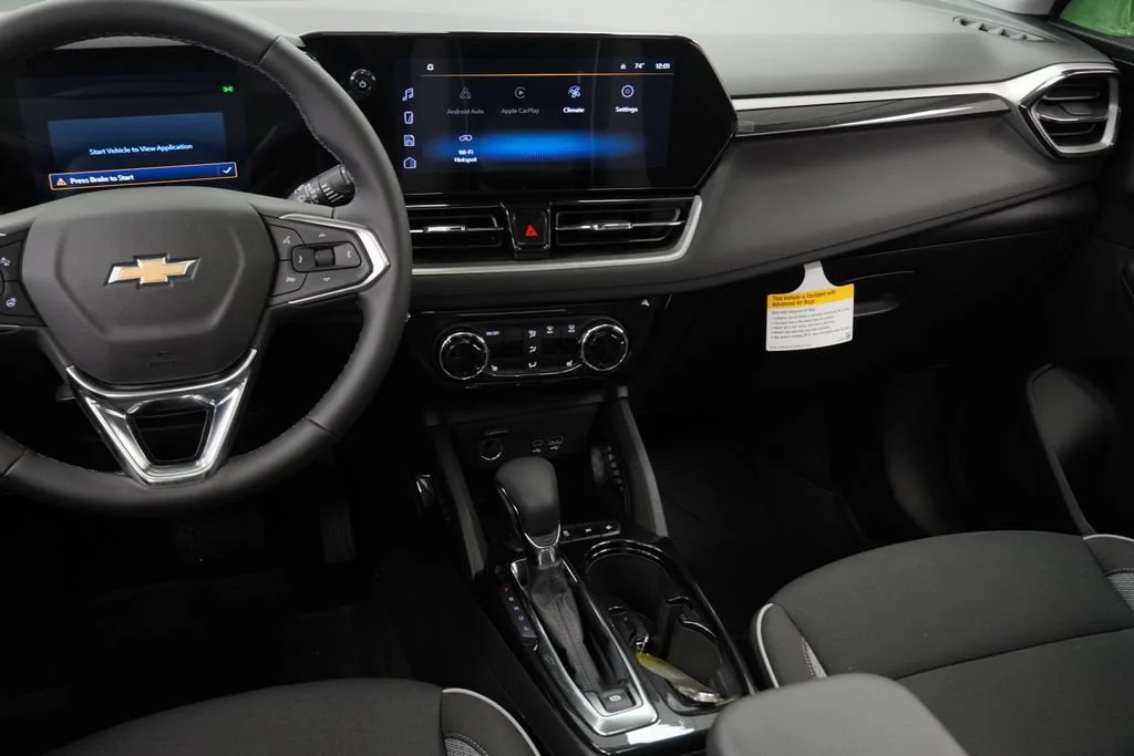 New 2026 Summit White Chevrolet LT image 15