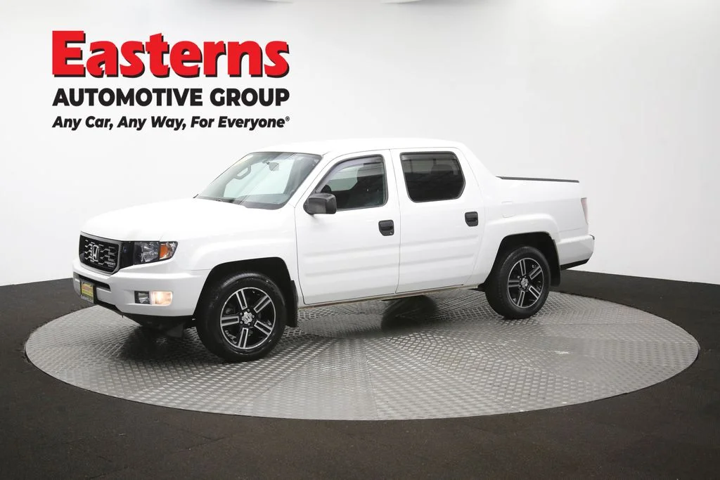 Used 2014 White Honda Sport image 55